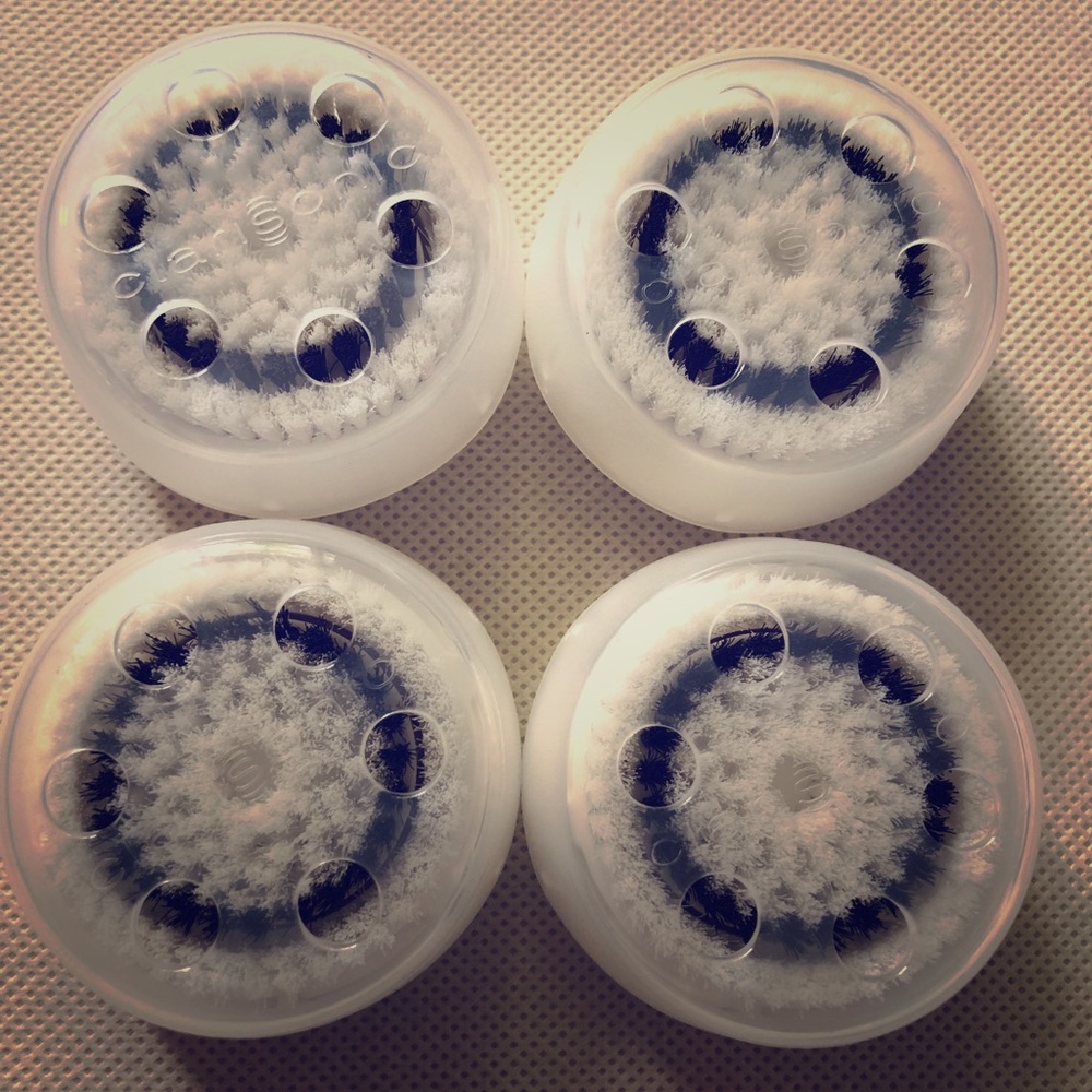 Clarisonic brush heads :New Sensitive brush headx4